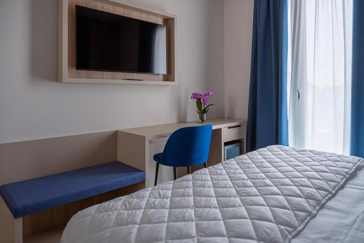 Hotel Galassia Suites & Spa Lido di Jesolo 4*,  Olaszország